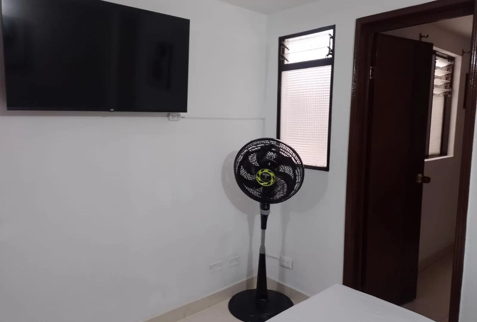 Hermoso Apartamento Cerca Al Poblado Medellín