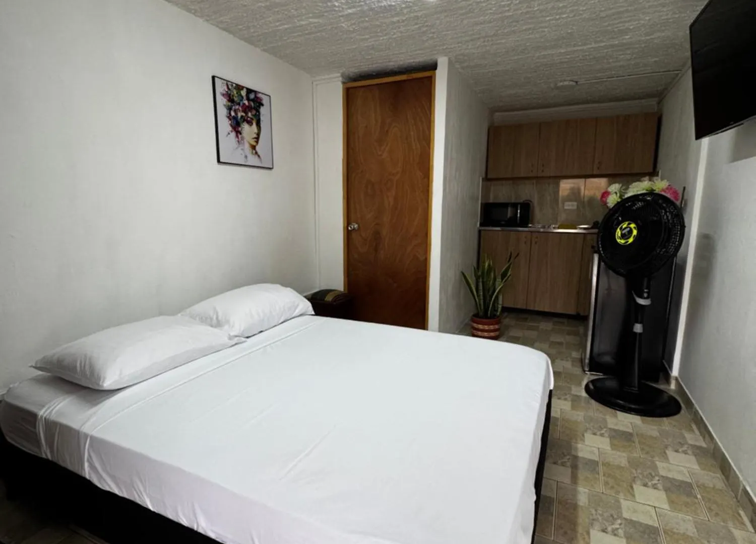 Hermoso Apartamento Cerca Al Poblado Medellín